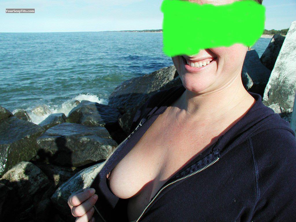 Tit Flash: Medium Tits - Tigger Girl from United States